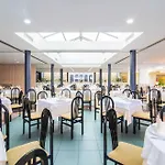 El Patio 3*