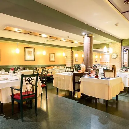 מלון El Patio 3*
