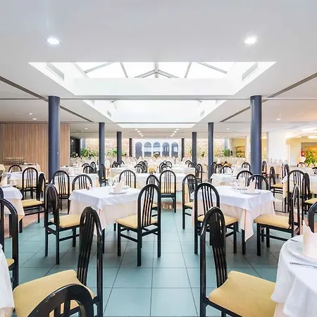 El Patio 3*