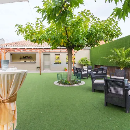 מלון El Patio La Almunia de Doña Godina
