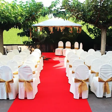 El Patio Hotel 3*