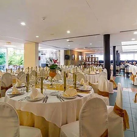 El Patio Hotel 3*