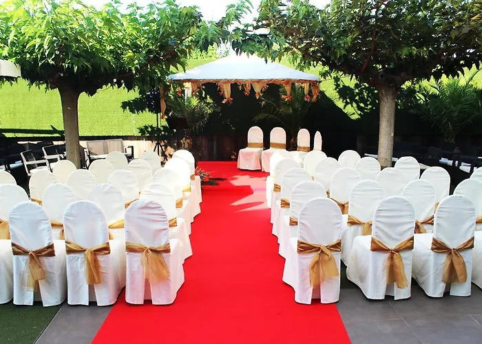 El Patio فندق 3*