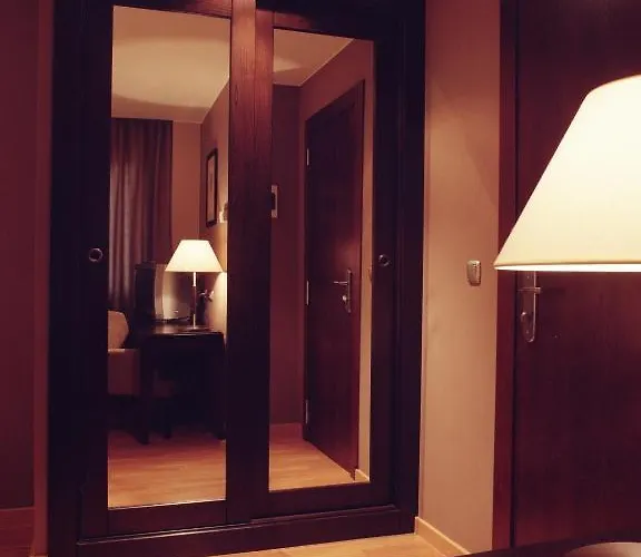 El Patio 3* La Almunia de Doña Godina